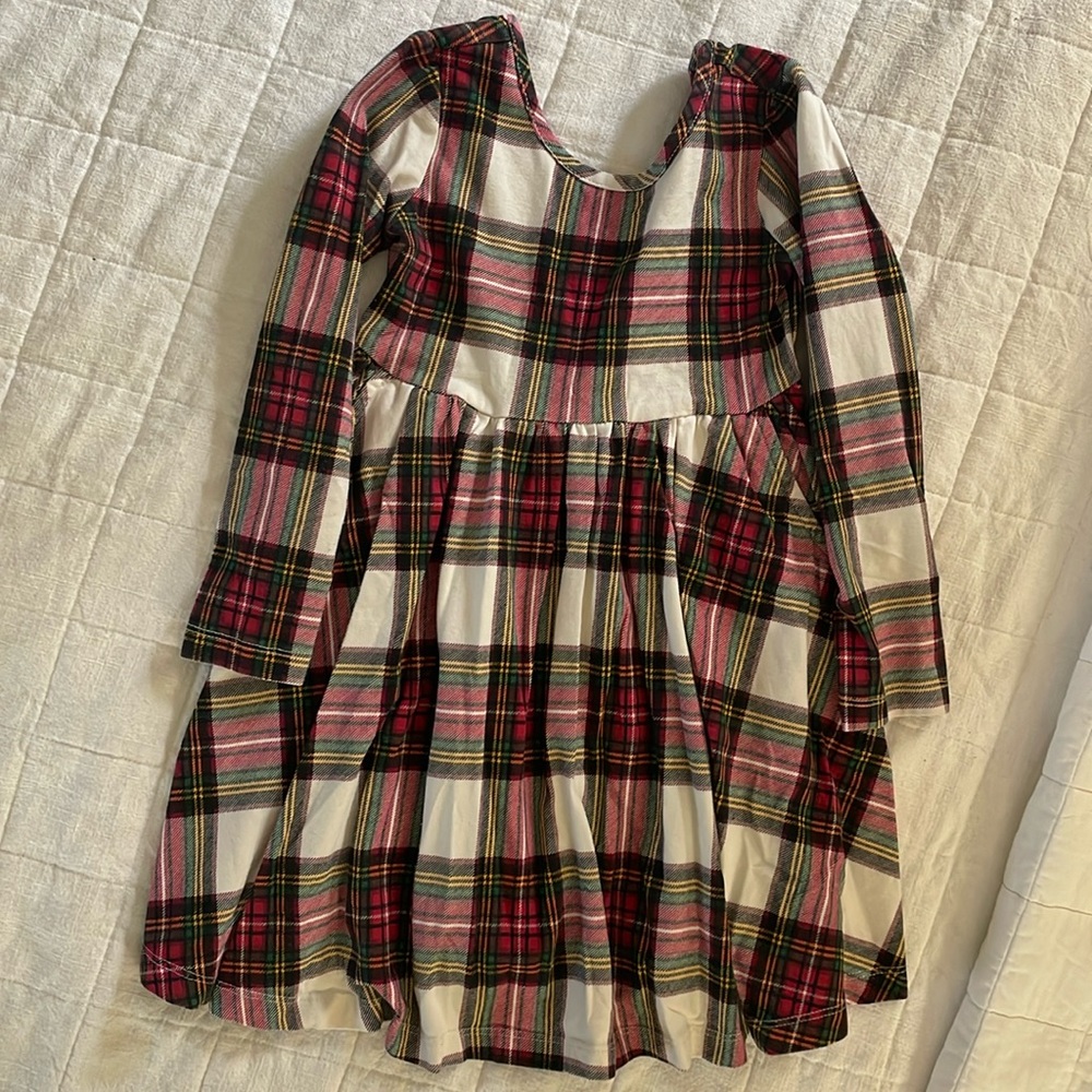 Hanna Andersson long sleeve skater dress.
